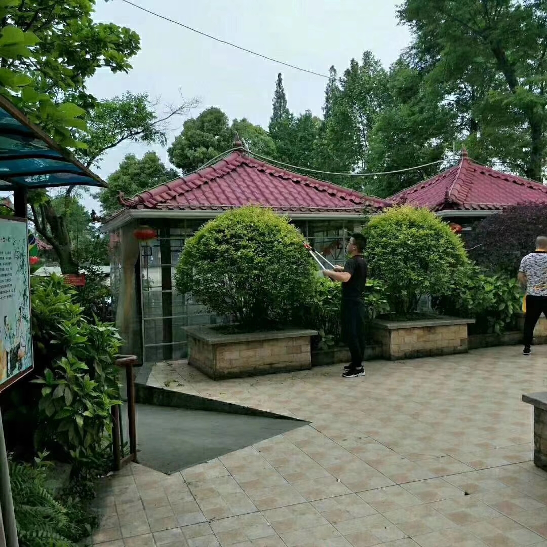 樹脂瓦安裝鉆錯(cuò)孔_下雨聲大_冬天滴水等常見問題解答！