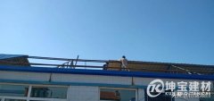 為什么一些農(nóng)村現(xiàn)在很流行“彩鋼頂”？到底有啥好處？
